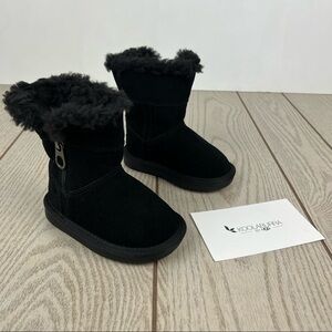Koolaburra by UGG Aribel Short Zipper Boots 6 Black Suede $65